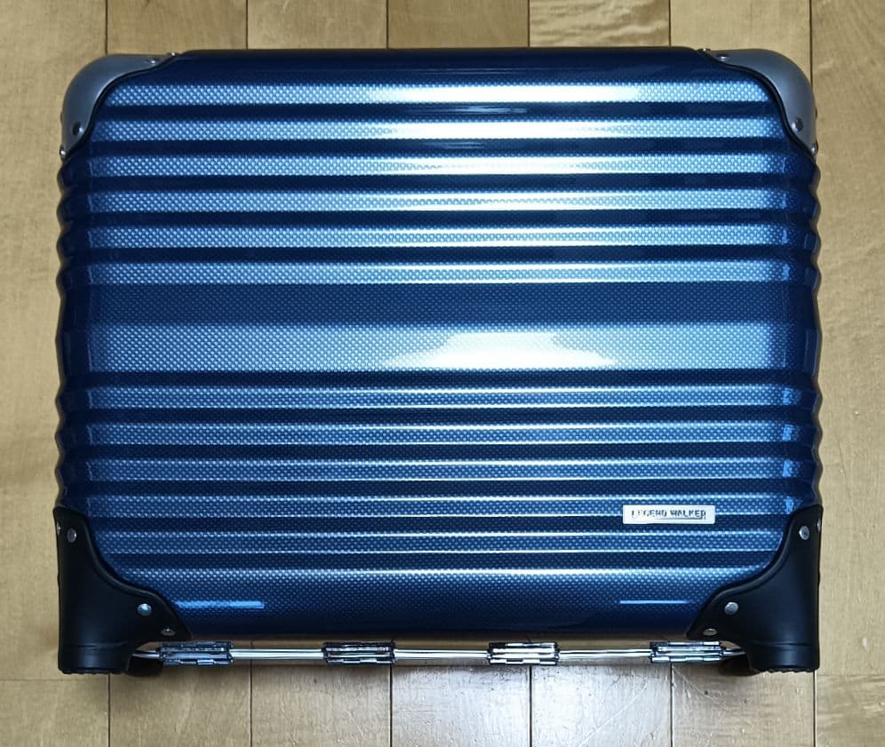 【未使用品・希少色】レジェンドウォーカー　横型キャリーケース　ポリカーボネート製
