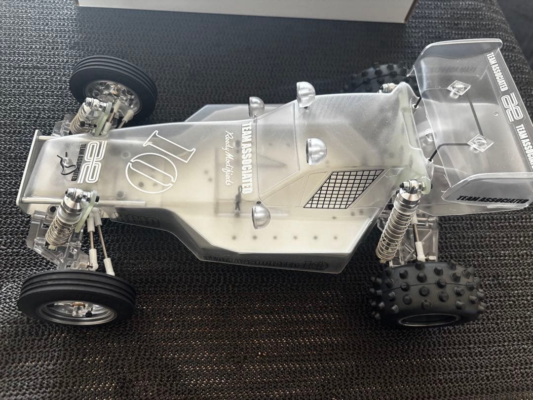 ココさん専用ASSOCIATED RC10クリアエディション（組立済・未走行品）