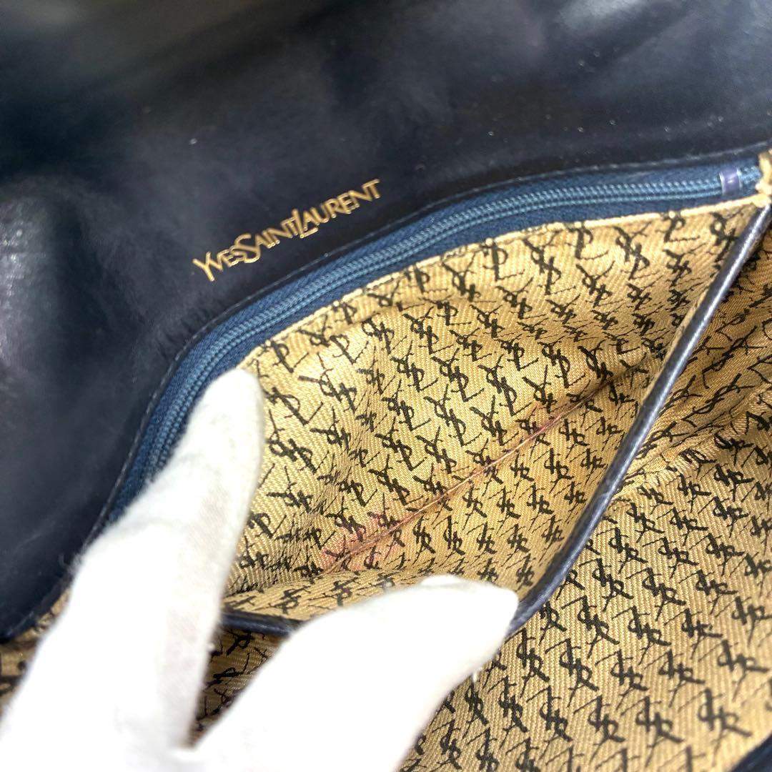 美品 イヴサンローラン ショルダーバッグ 斜め掛け YSLロゴ レザー 濃紺