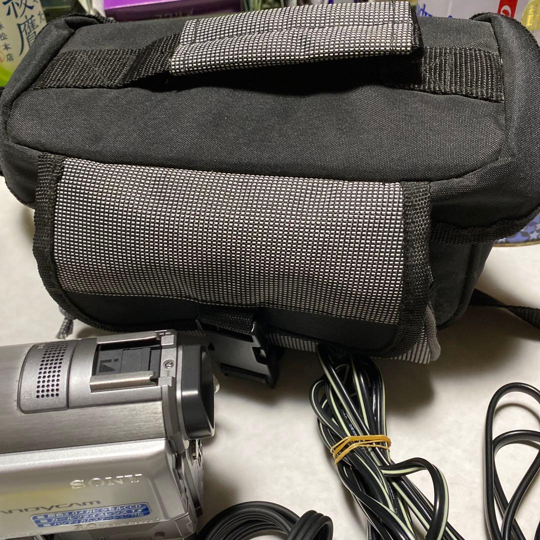 美品動作品　SONY miniDVビデオカメラ DCR-PC350 ①