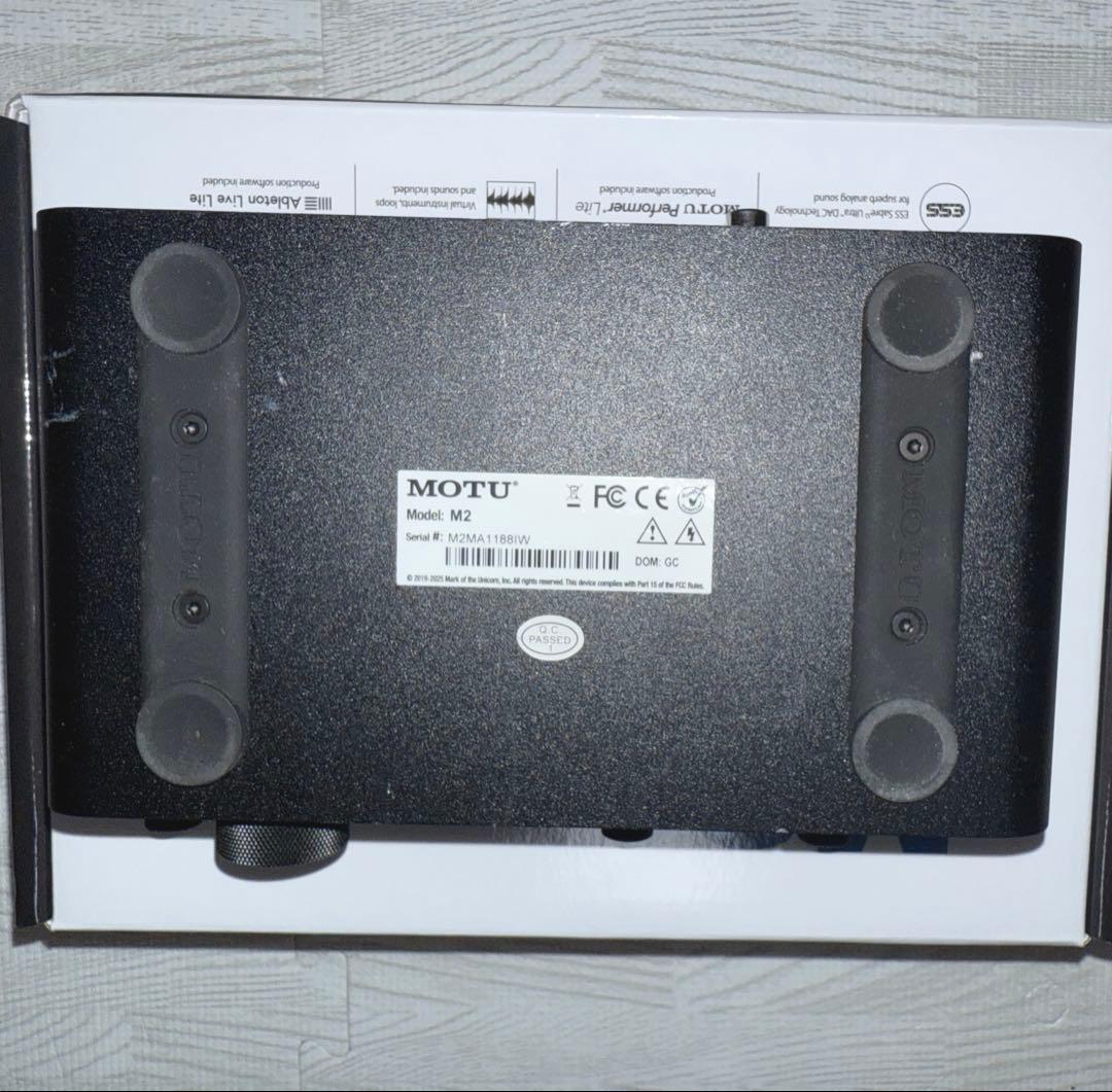 motu m2 オーディオインターフェース