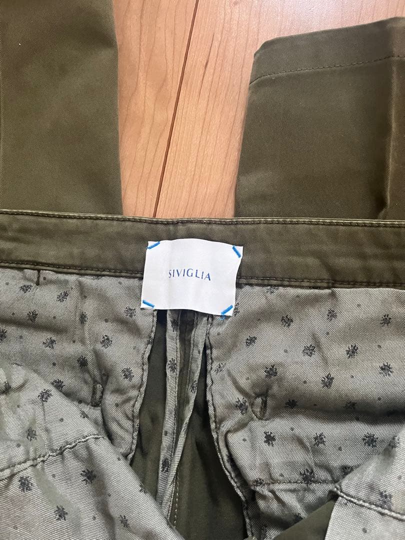 美品！SIVIGLIA コットンパンツ　チノパン
