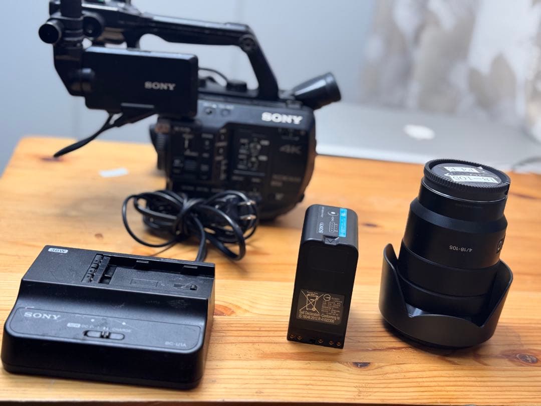 値下げ！SONY PXW-FS5 18-105 f4ズームレンズ大容量バッテリー