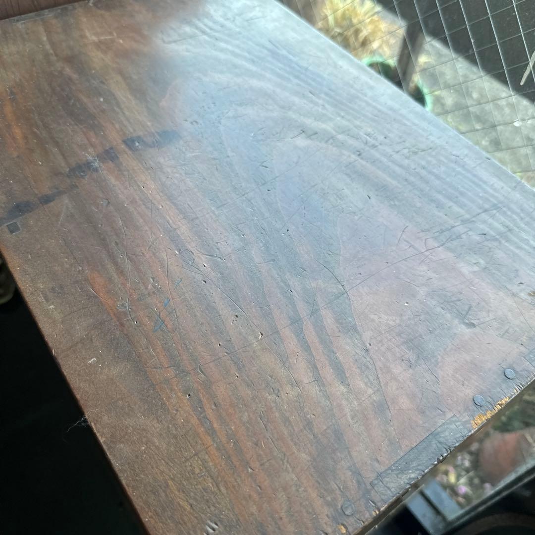 木製棚タンス、本棚　STOP SMOGステッカー