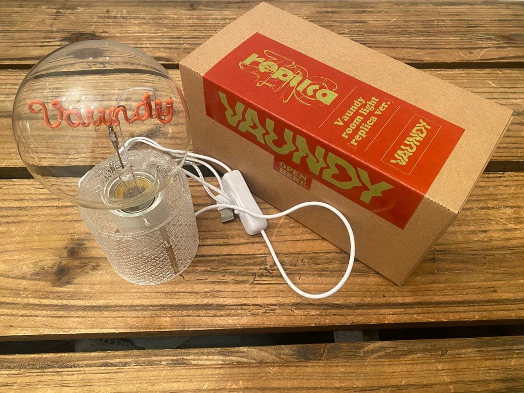 Vaundy Logo Room Light \"replica\" 美電球