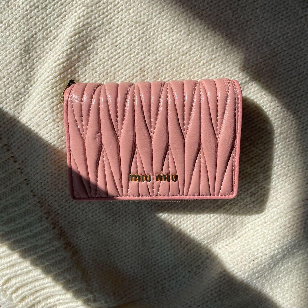 miumiu 財布　【値下げ期間】