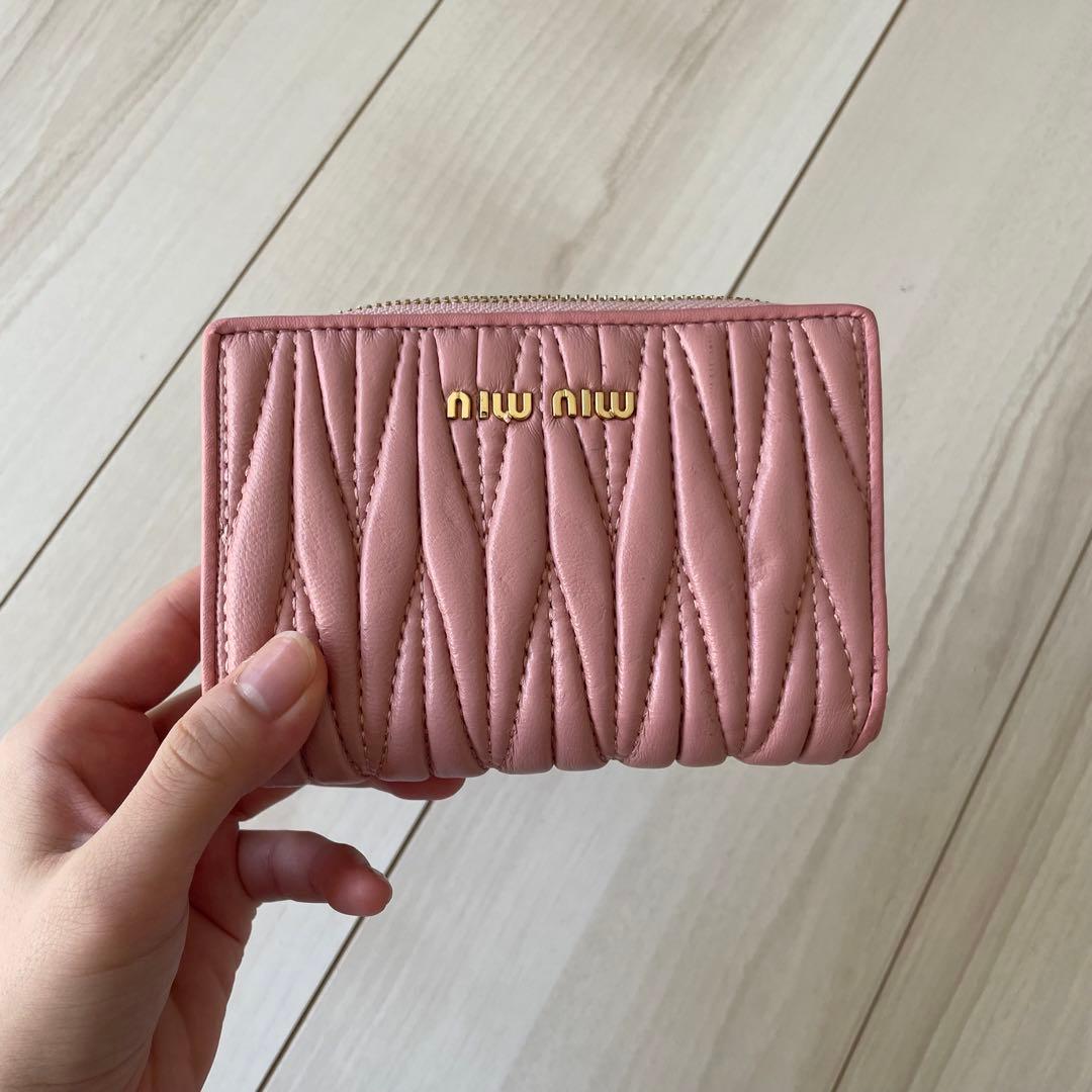 miumiu 財布　【値下げ期間】