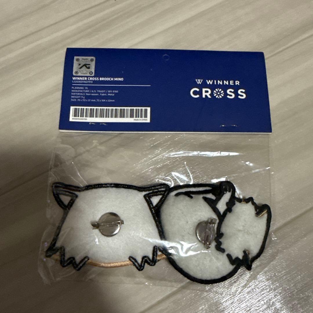 WINNER 韓国 公式 グッズ バックチャーム ブローチ カチューシャ セット