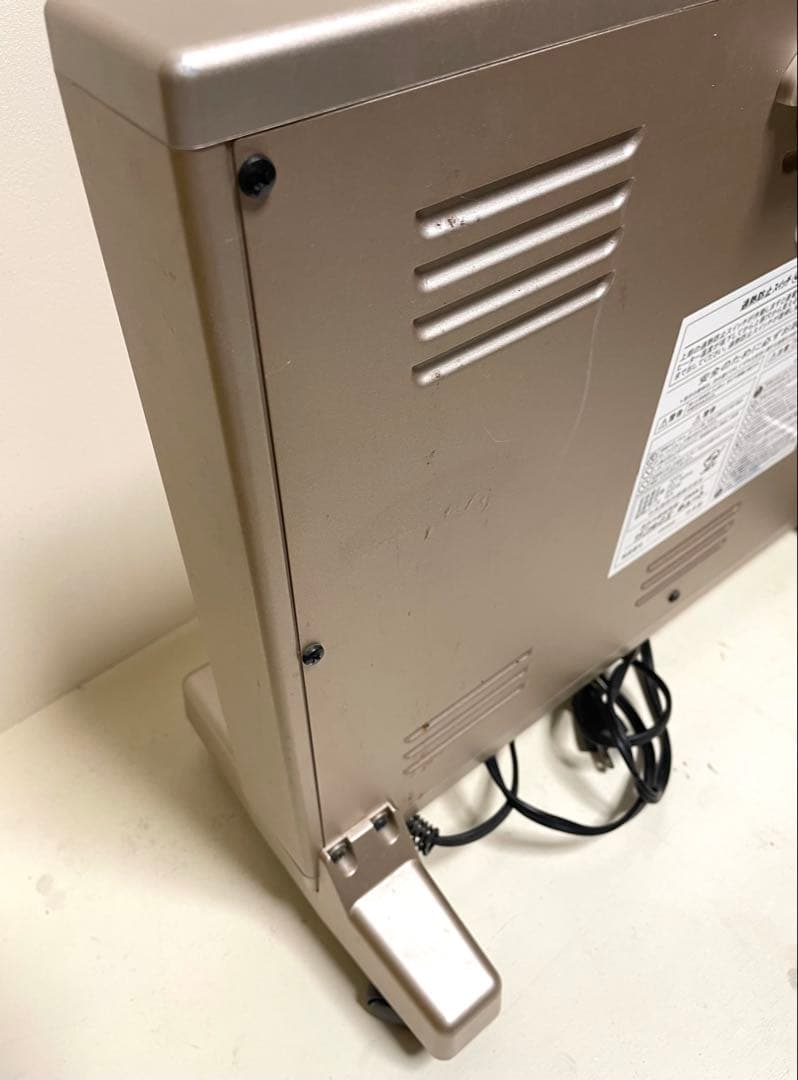 サンルミエ キュート E800LS 遠赤外線ヒーター