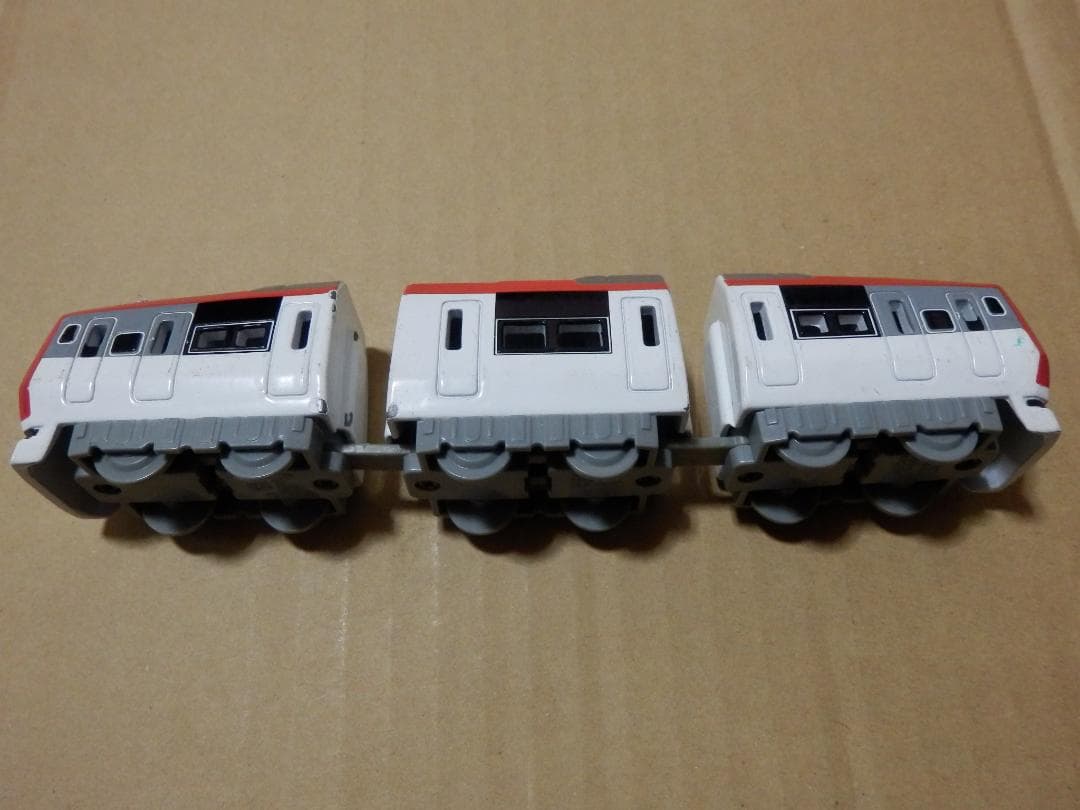 ❤️絶版❤️B メタルポケット★成田エクスプレス★ダイキャスト製★TOMY