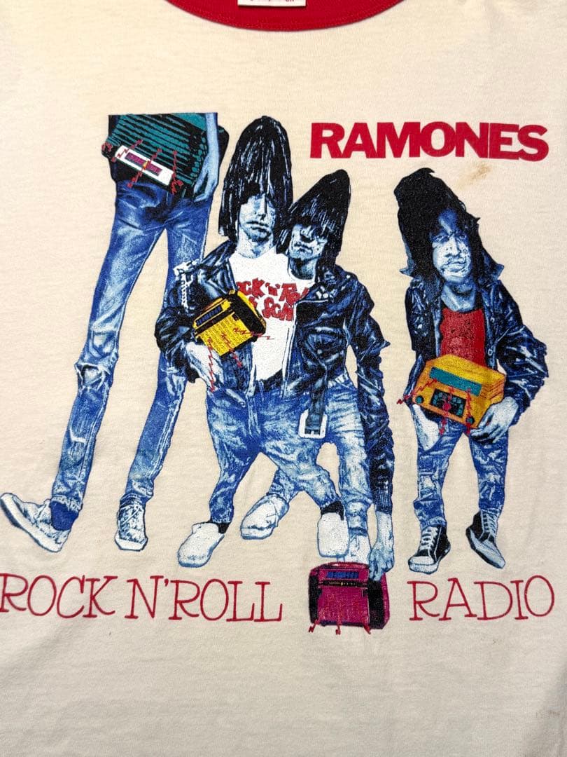 【値下げ】RAMONES ロックンロールレディオ リンガーTシャツ 古着