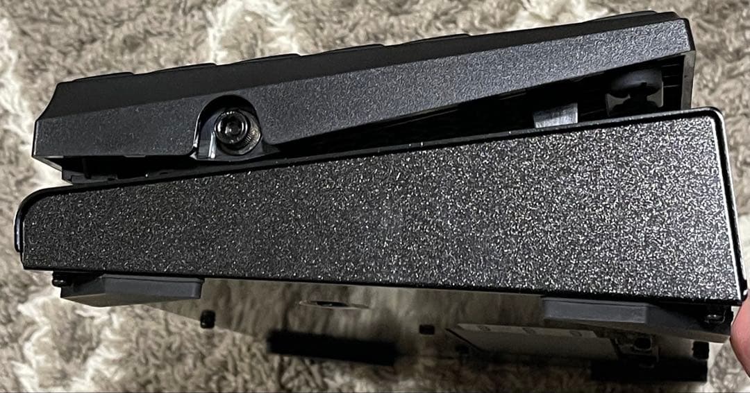 BOSS ME25ギターマルチエフェクター