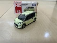 トミカ 12 トヨタ パッソ ライムグリーン