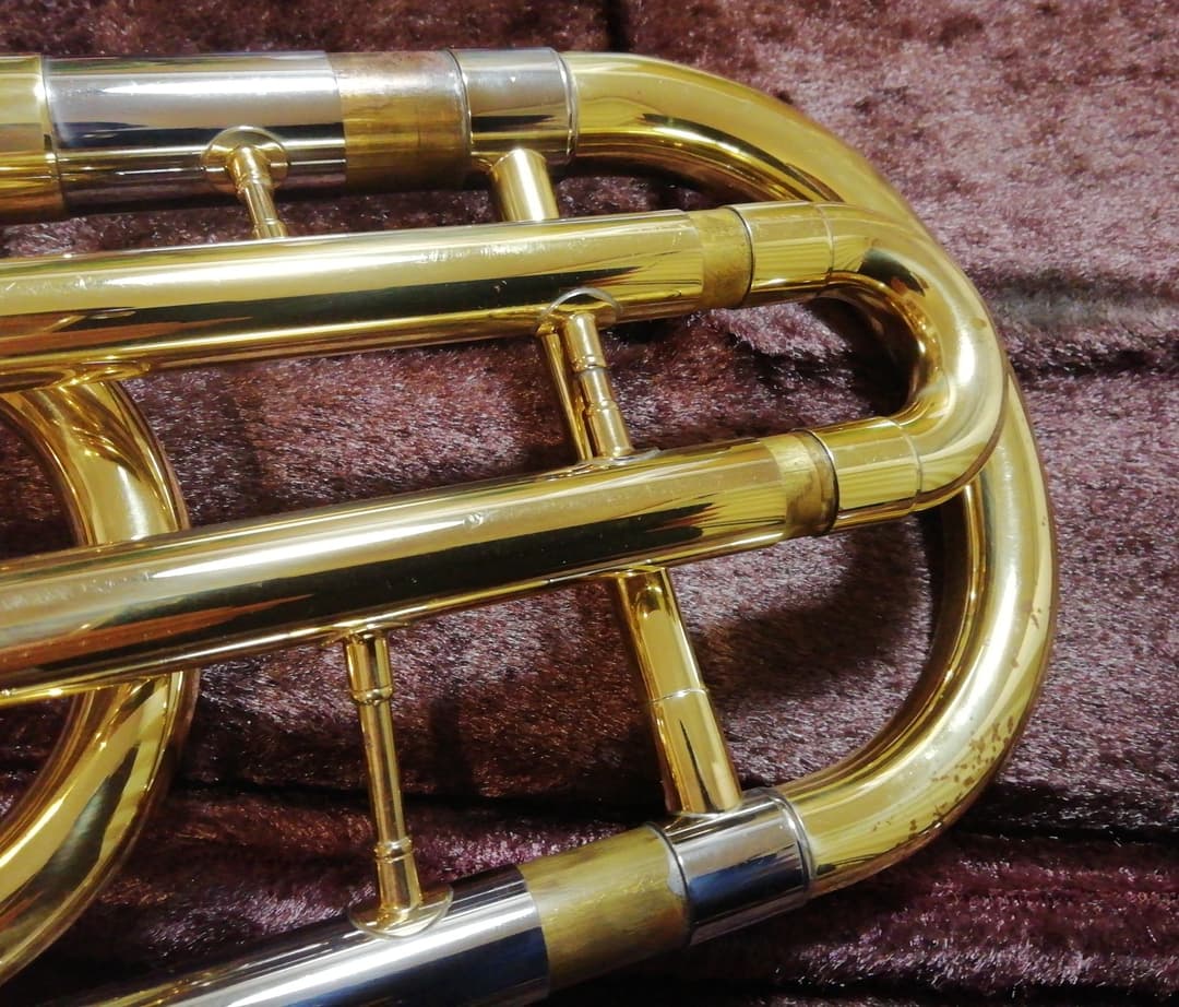 YAMAHA　バストロンボーン　YBL-3210R