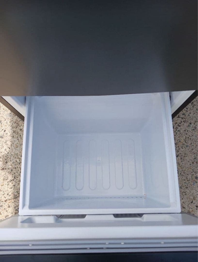 【くもり】2024年製 一人暮らし SHARP 冷蔵庫 美品