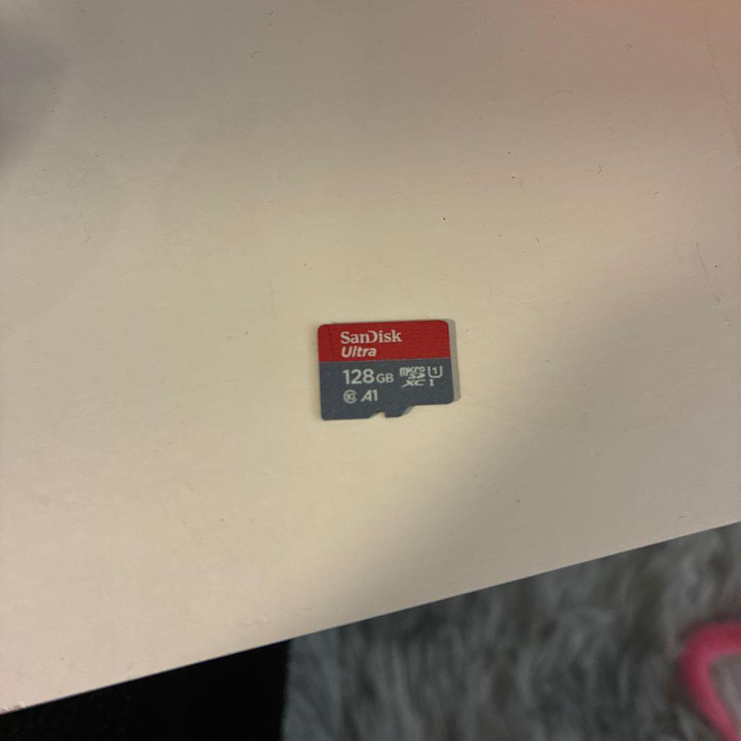 Nintendo Switch 本体　初期化済み　マイクロSD付き！