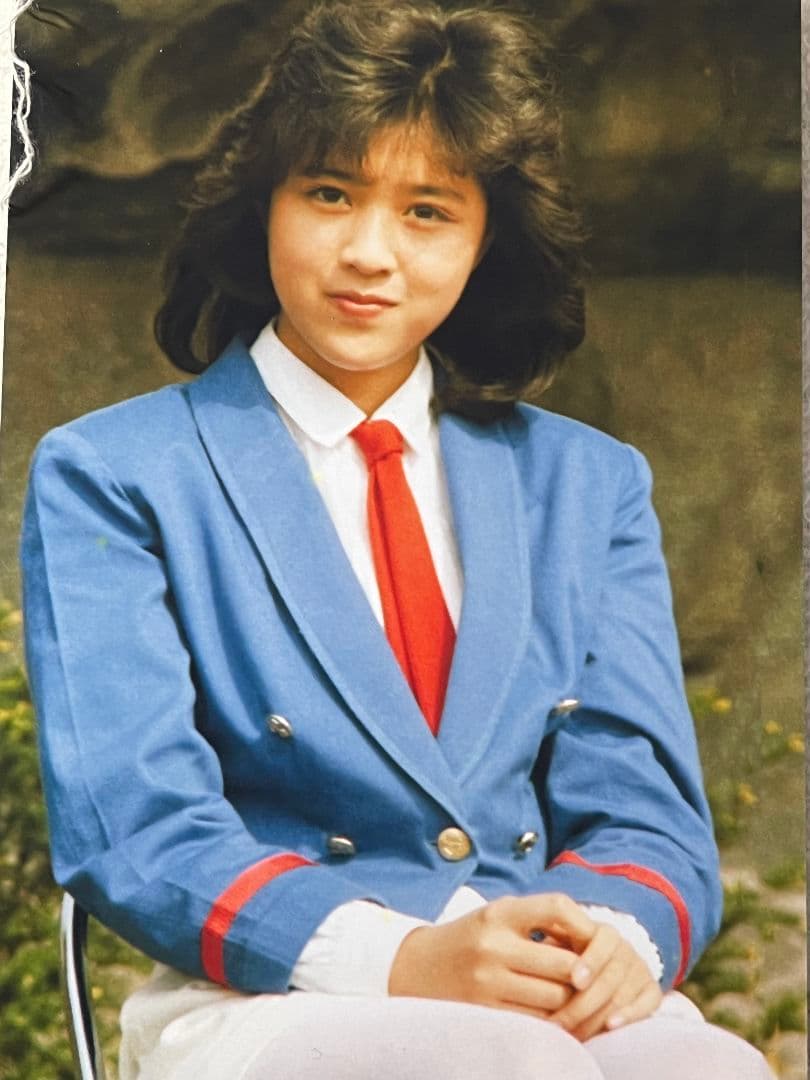 菊池桃子生写真30枚