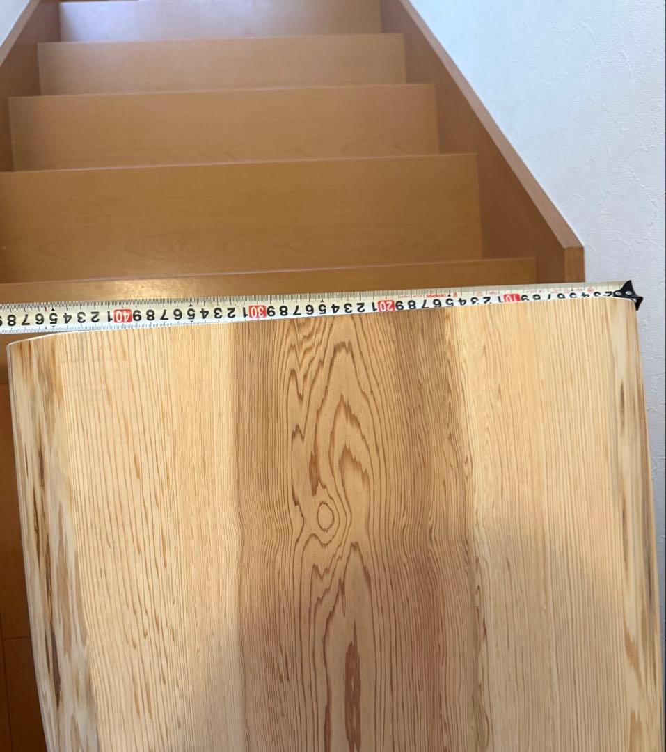 天然杉高級節なし中杢目テーブル　一枚板唯一無二‼️