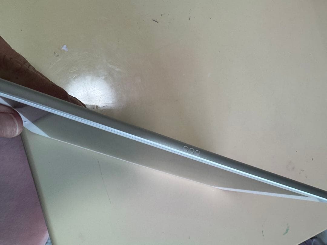 iPad第8世代 32GB シルバー　WiFi