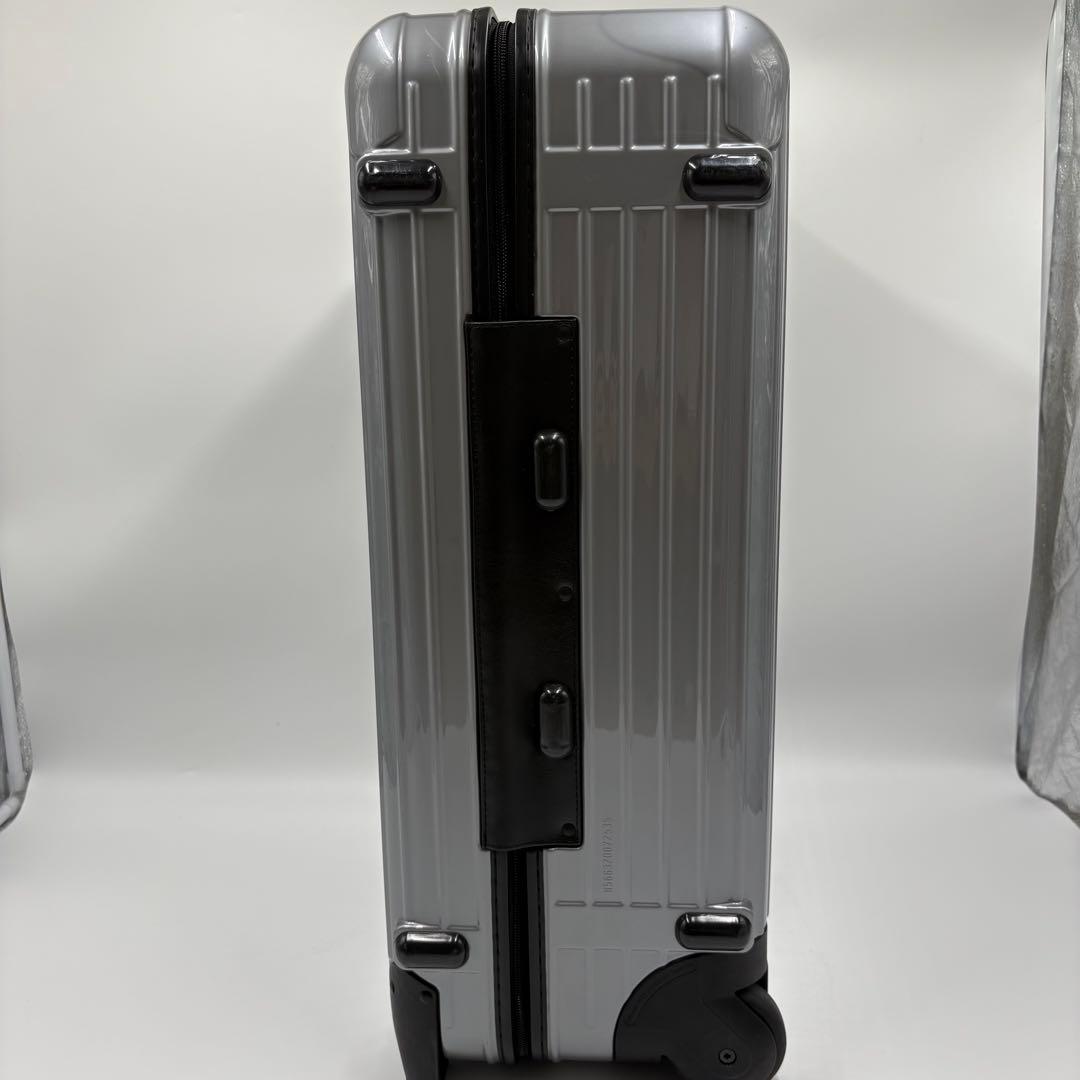 美品 廃盤品 リモワ サルサ 63L スーツケース 2輪 シルバー系 旅行 出張