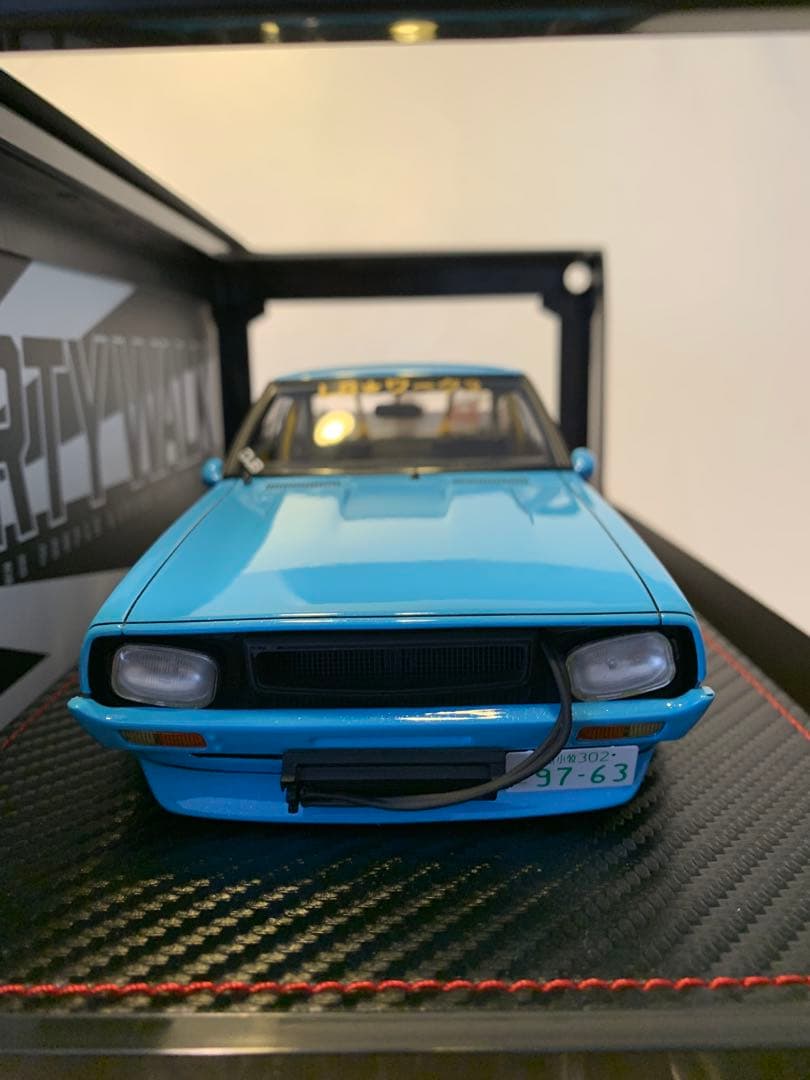 週末値下げ！イグニッションモデル　1/18 LBWK ケンメリ ブルー　0433