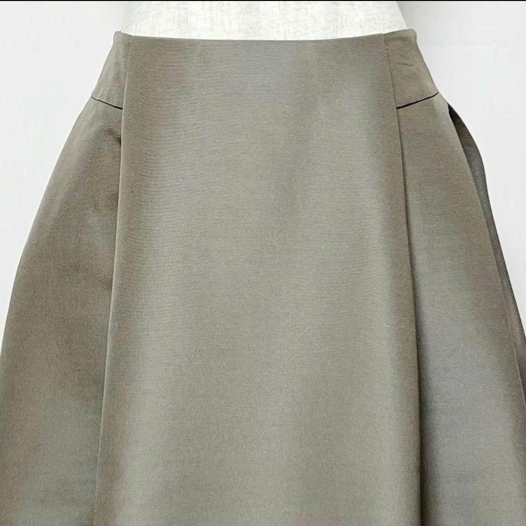 極美品☆FOXEY　ひざ丈スカート　はこひだ　光沢あり　38 　フォーマル　高級