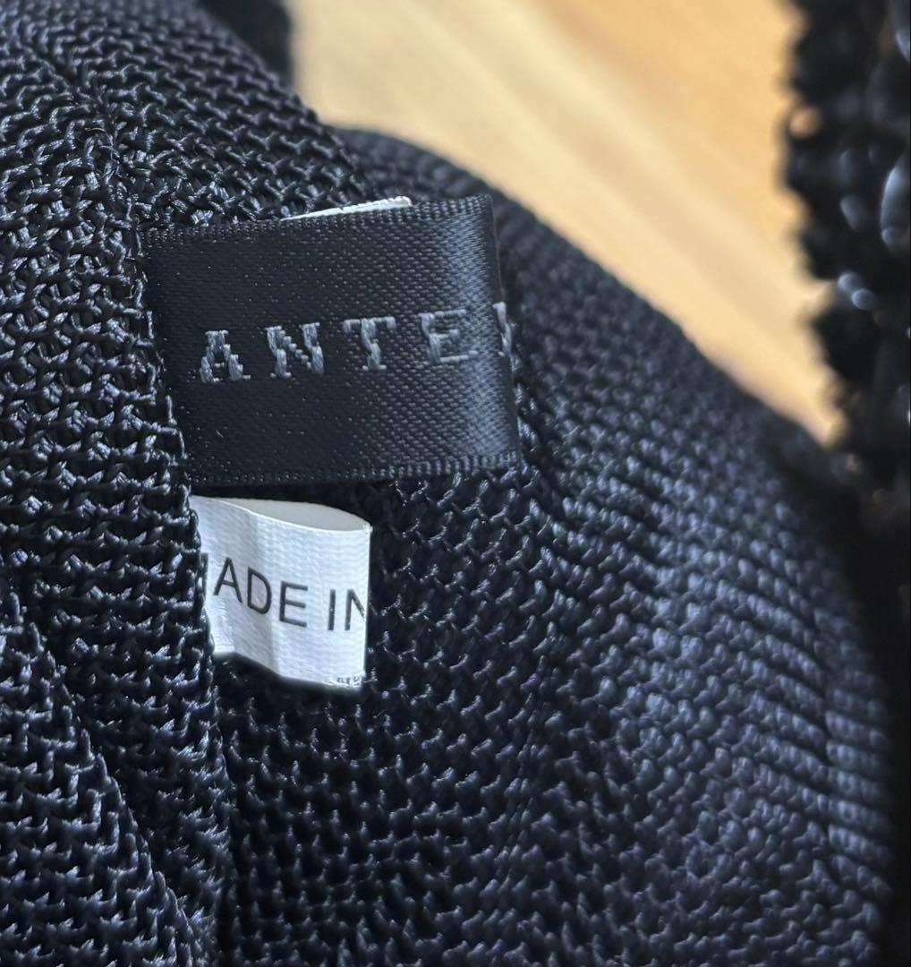 アンテプリマ　ワイヤーバッグ　ベロアミックス　チャーム付 ハンドバック