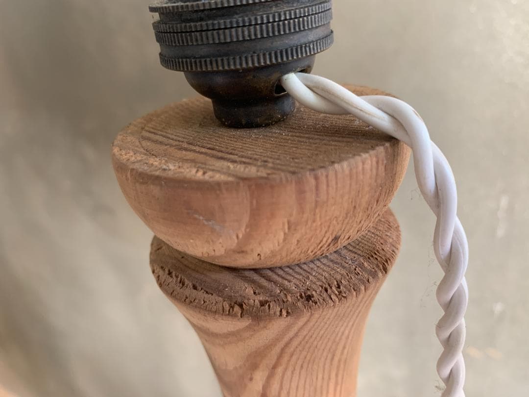 フランス アンティーク　パイン材 木製・真鍮 フロアランプ ブロカント