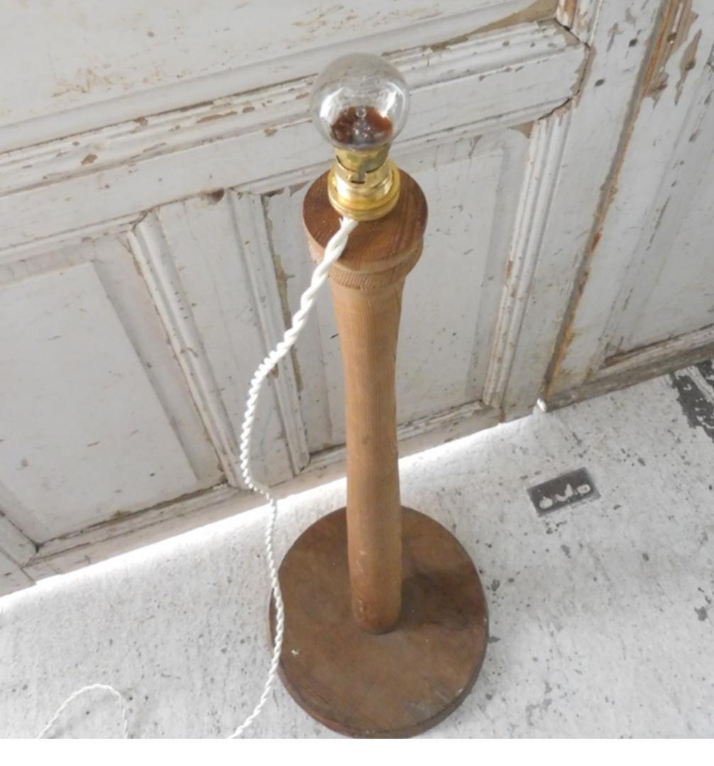 フランス アンティーク　パイン材 木製・真鍮 フロアランプ ブロカント