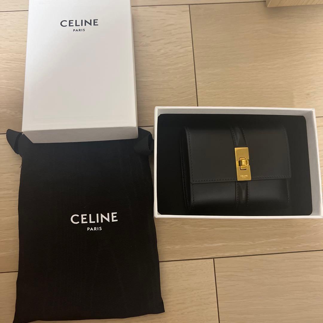 【極美品】CELINE セリーヌ スモール トリフォールドウォレット