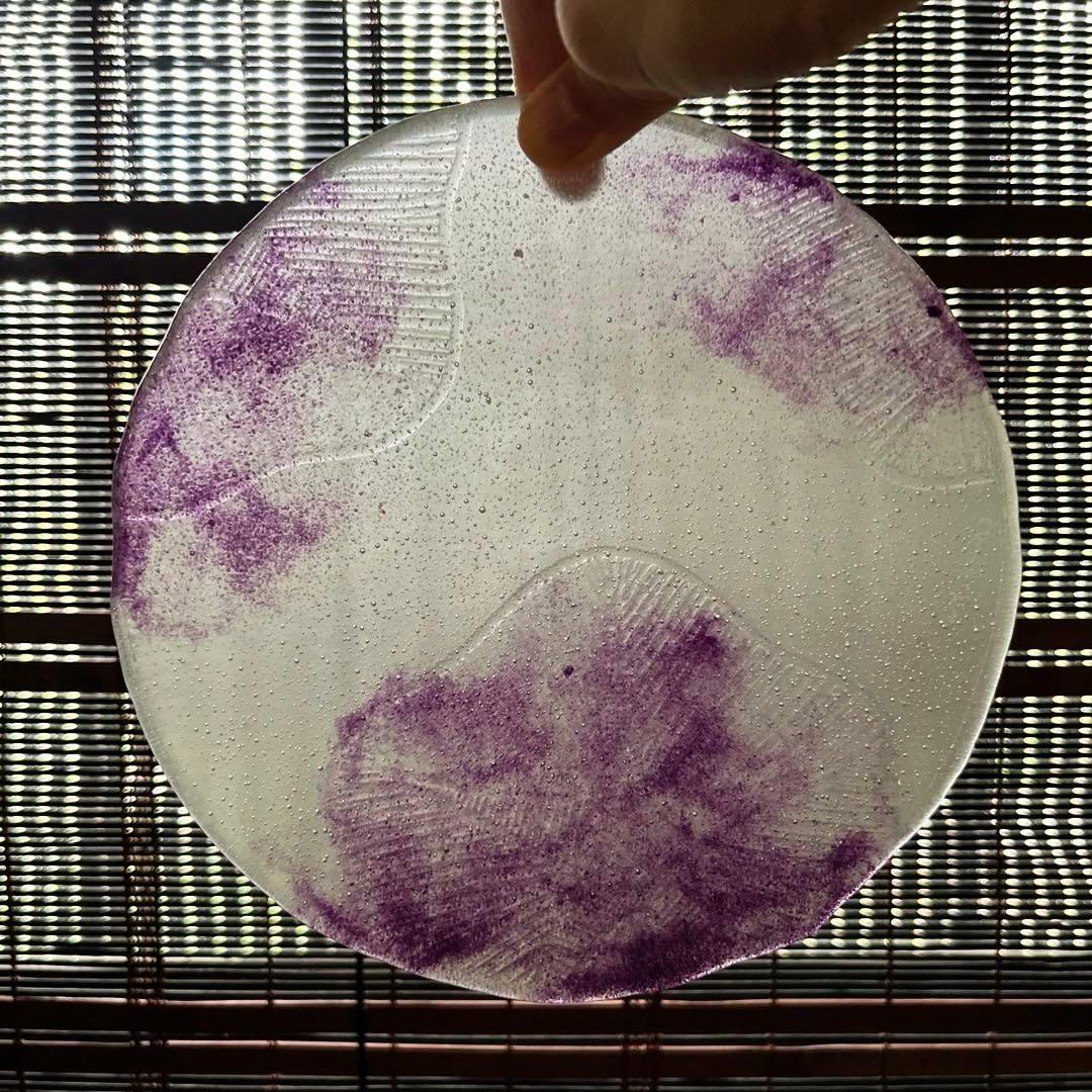 骨董　現代工芸　作家物　パート・ド・ヴェール　プレート　中皿　１客　サイン有り