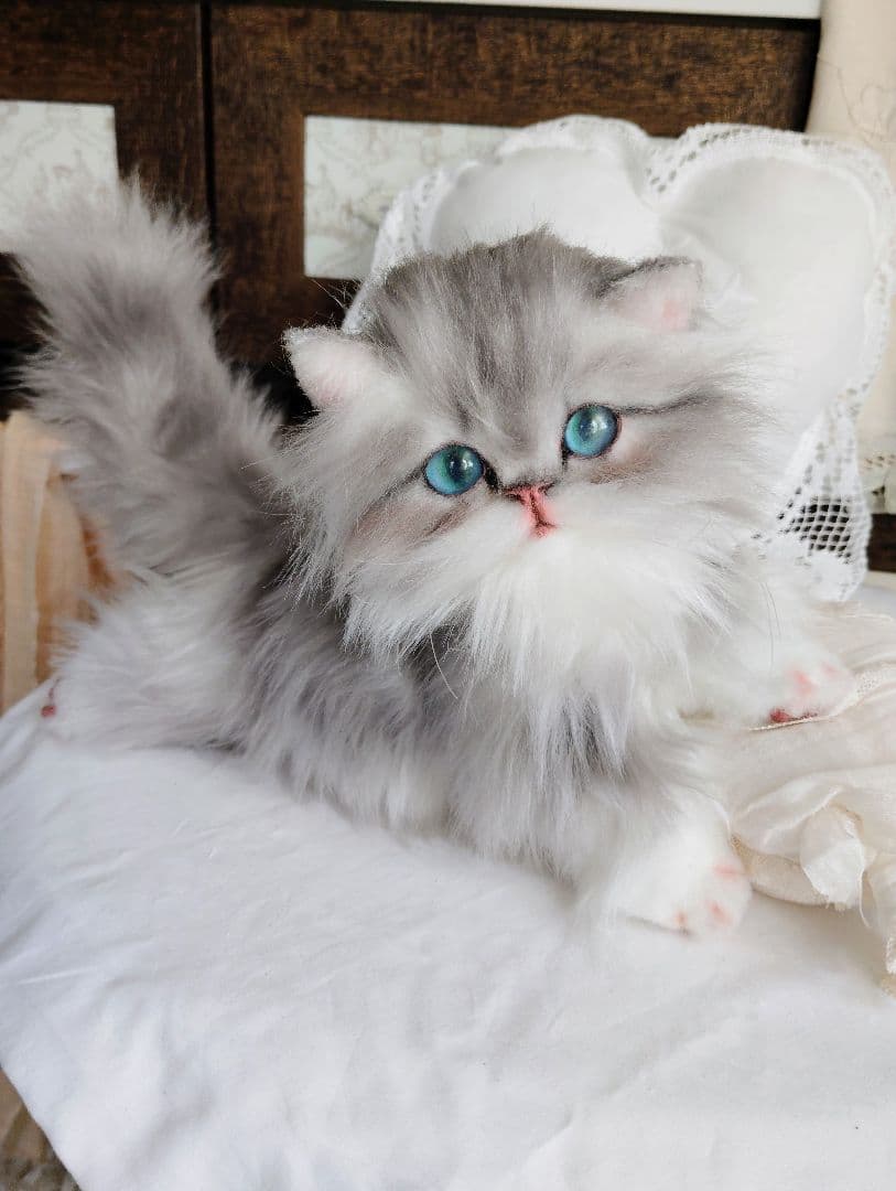 ミヌエット子猫ちゃん♡美人さん♡アートドール♡ぬいぐるみ♡大きめサイズ♡