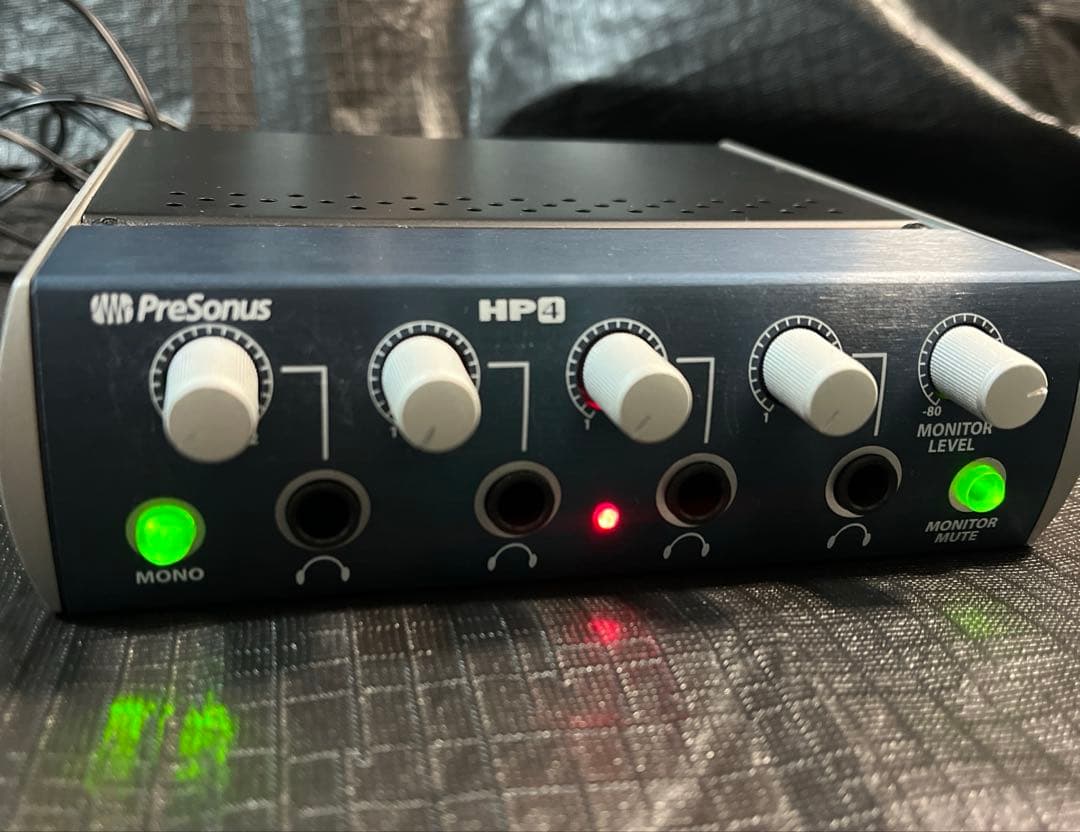 PRESONUS HP4 スピーカーコントローラー内蔵ヘッドフォンアンプ