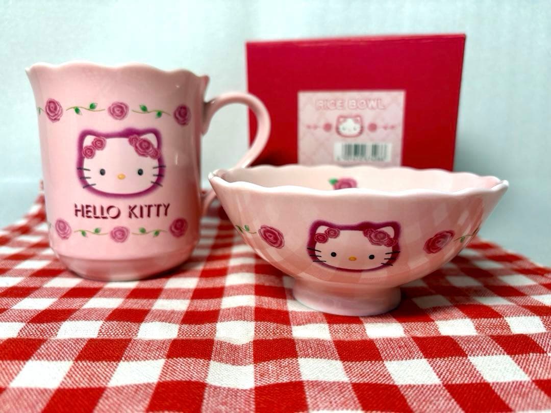 当時物　2000年　サンリオ　ハローキティ　バラキティ　薔薇　マグカップ　お茶碗