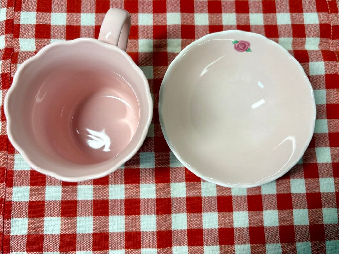 当時物　2000年　サンリオ　ハローキティ　バラキティ　薔薇　マグカップ　お茶碗