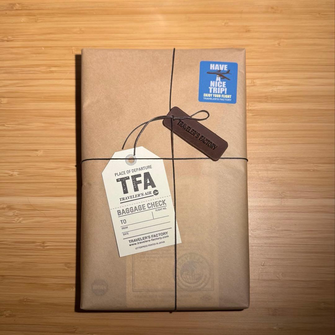 TRAVELER'S NOTEBOOK ブラウン　ギフト仕様　英国風　雑誌付き