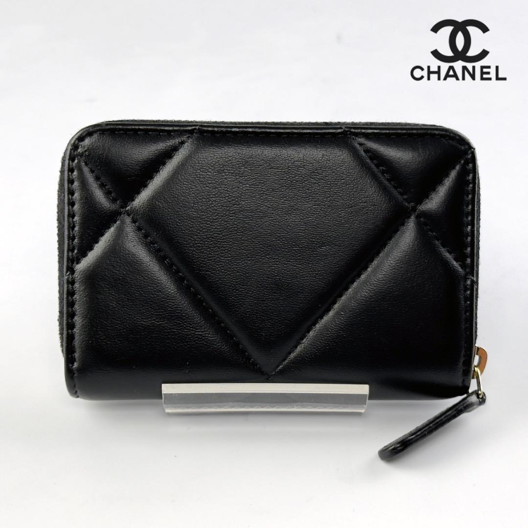 正規品　シャネル19 ディズヌフ　シルバー金具　ケース　小銭入れ　財布