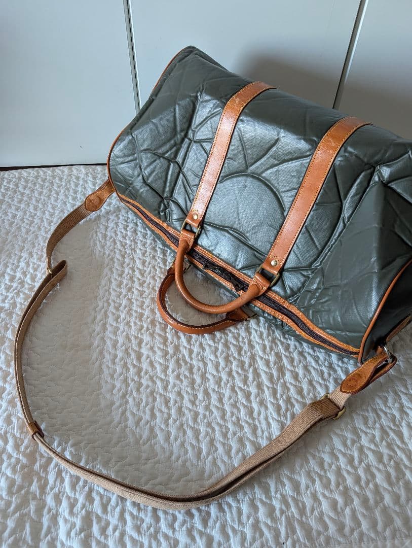 HWハンティングワールド　ボストンバッグ　バチューサーパス　ショルダー　2way