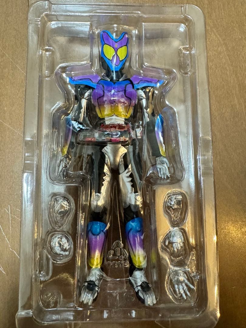 SHFiguarts 仮面ライダーゼロワン リバイ　ガヴ　セット