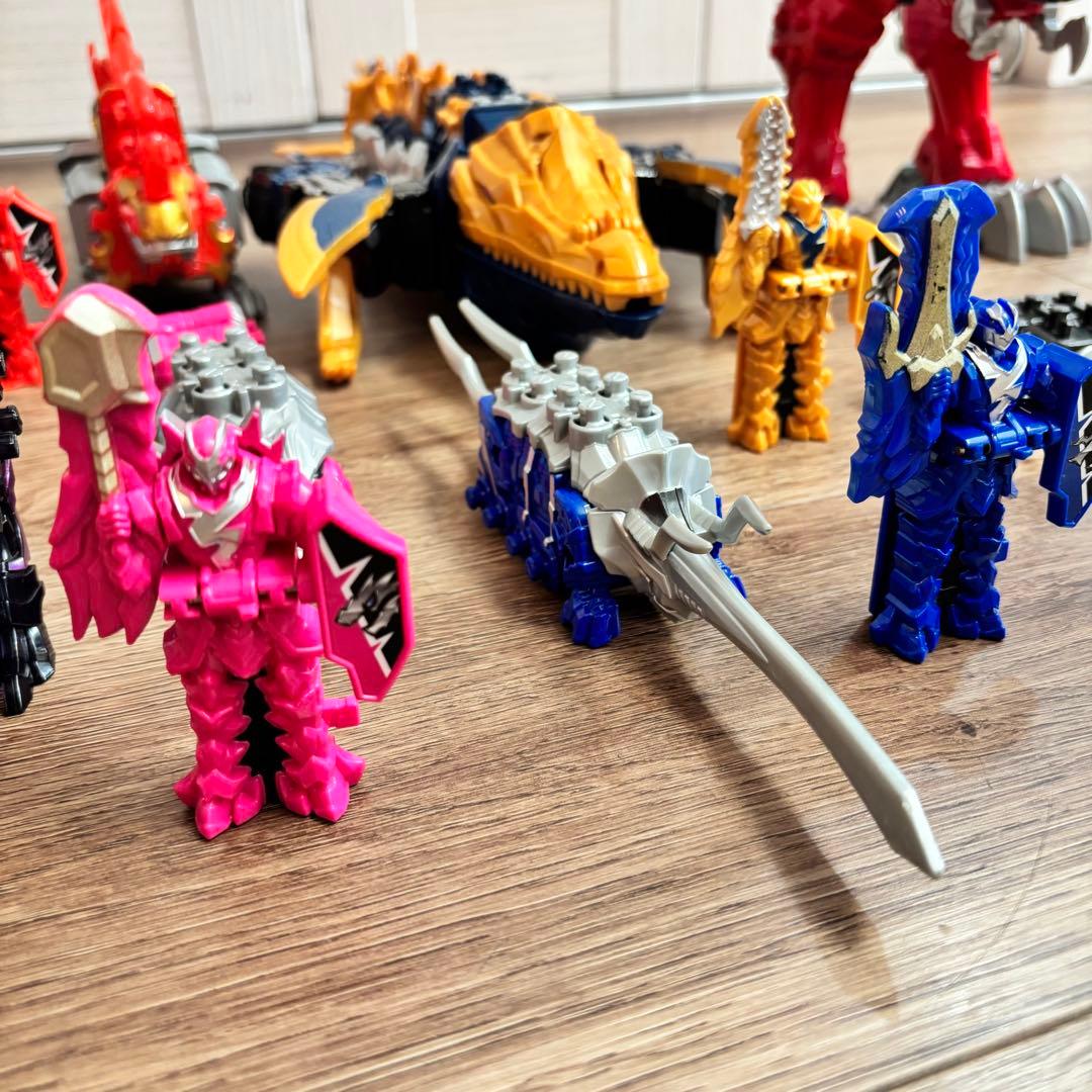 【欠品なし】騎士竜戦隊リュウソウジャー　まとめ売り