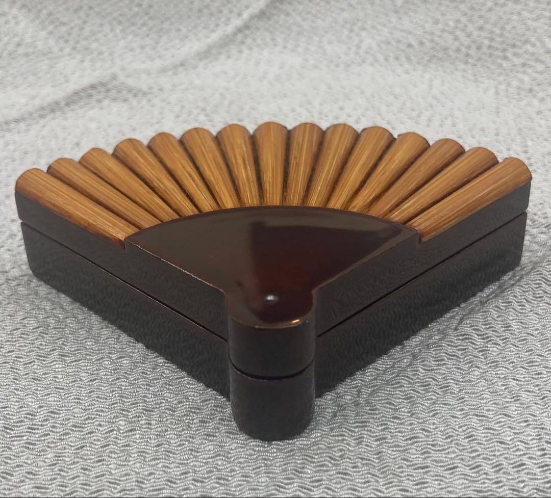 B435b「而妙斎好 竹張扇面香合」鈴木光入作　共箱　平安　香道具　茶道具