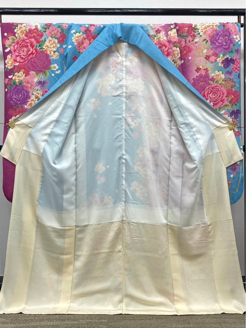 モデル振袖 押切もえ 豪華 銀通し 刺繍 金彩 紋意匠 身丈169cm