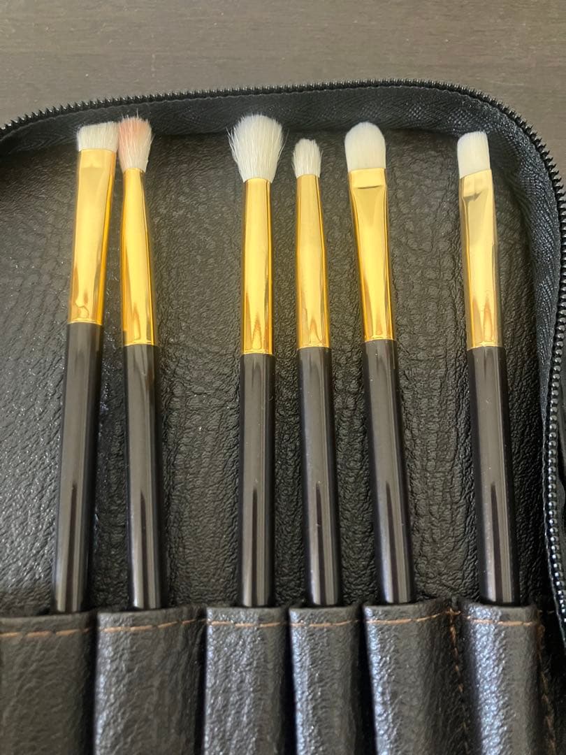 TOM FORD メイクブラシセット 11本 ケース付き ほぼ新品 プロ仕様