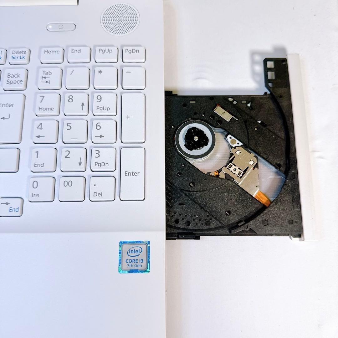 ❤️新品SSD❤️ Windows11❤️ネットや事務に❤️初心者向けすぐ使える❤️