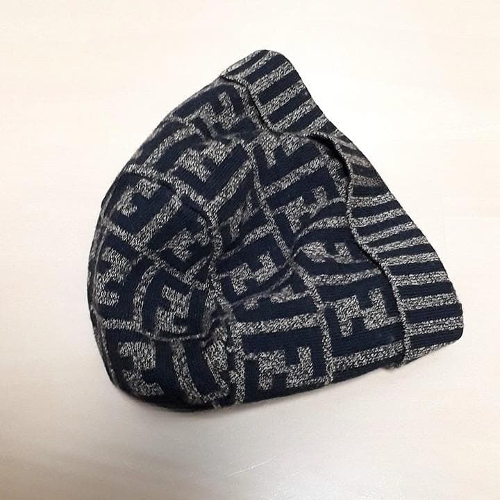 FENDI ズッカ柄 ウール ニット帽