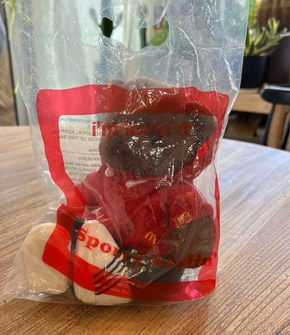 【希少❗️新品未開封❗️】USAマクドナルド　ティディベア　パーカー　茶ぐま