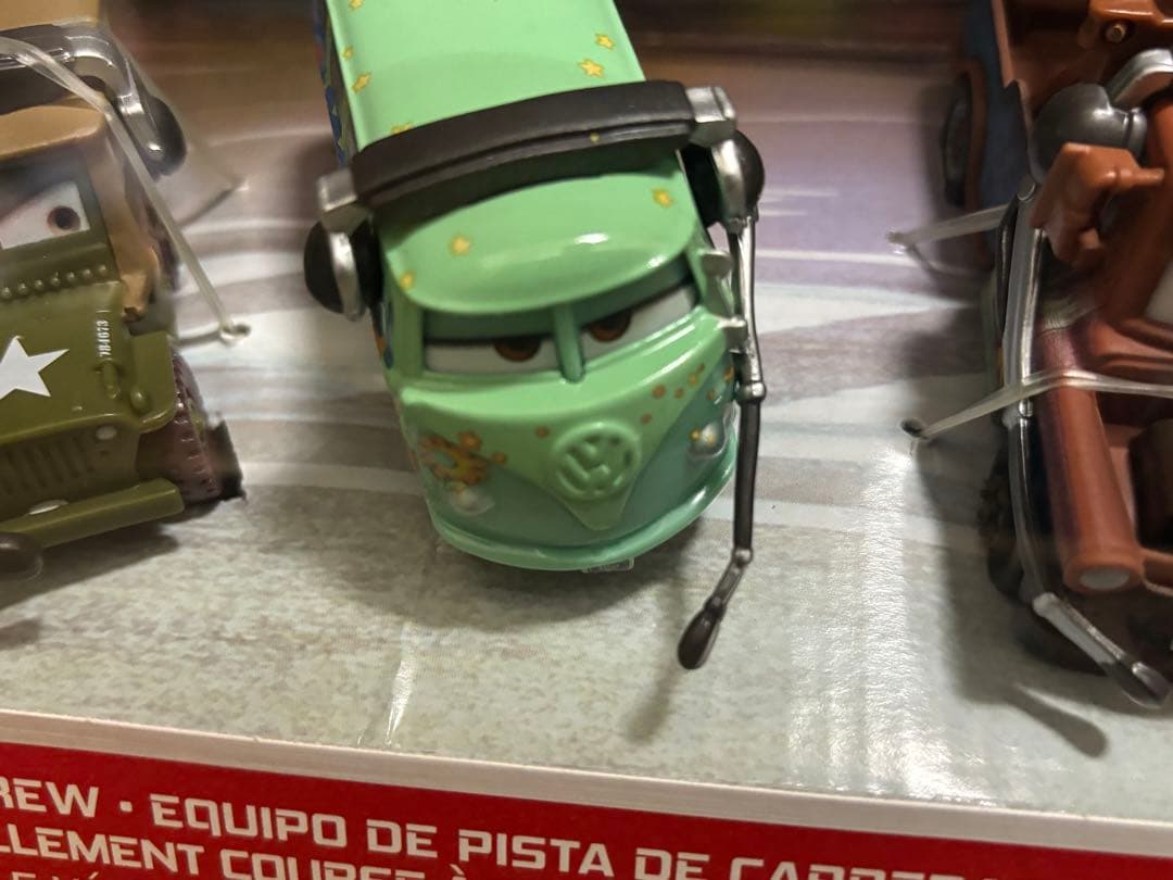 tokyo race pit crew 5台セット　カーズ　マテル