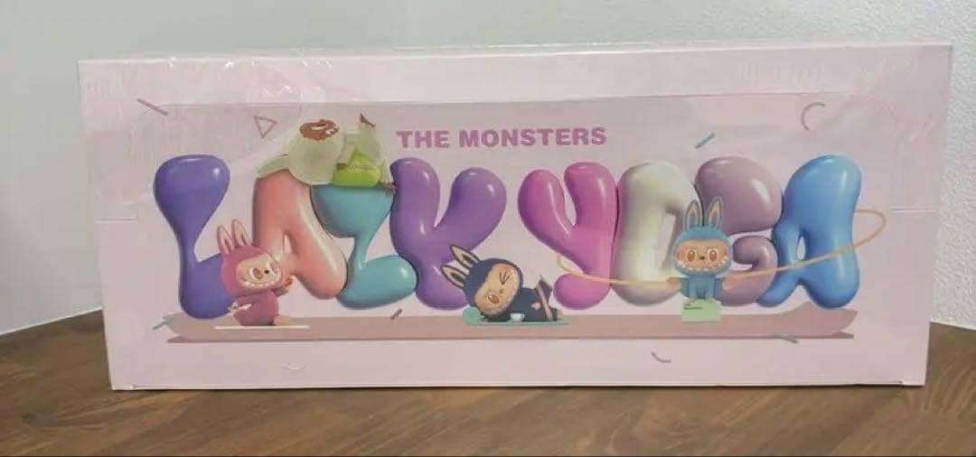 THE MONSTERS Lazy Yoga シリーズ アソートボックス　ラブブ