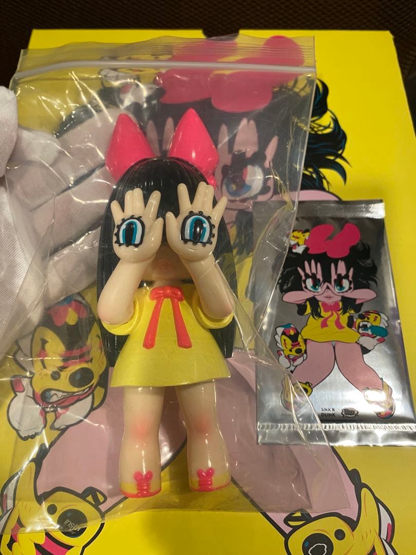 新品未使用　にぎるちゃんソフビ　Reebokコラボ