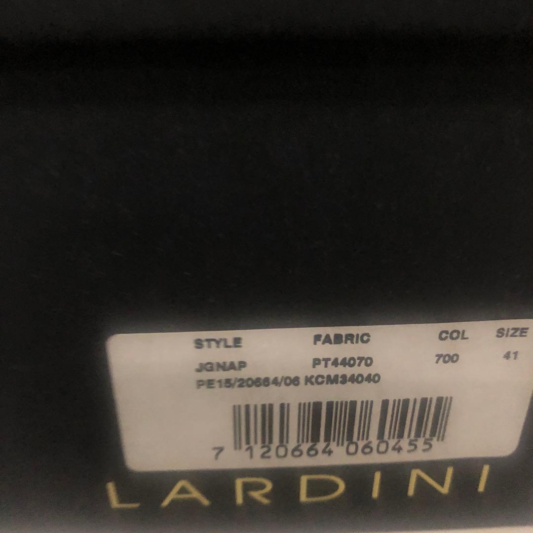 専用　ラルディーニ　ほぼ未使用　デッキシューズ